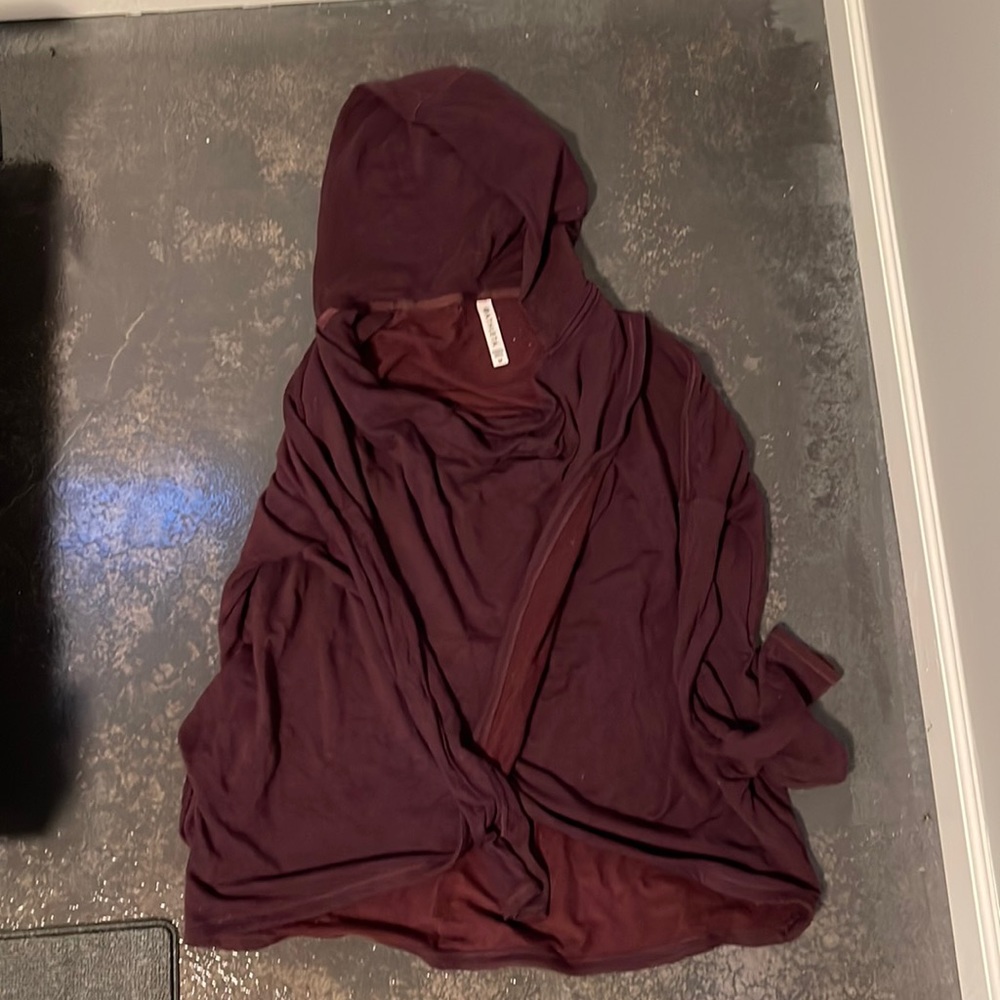 Athleta Pranayama Wrap Hoodie size medium